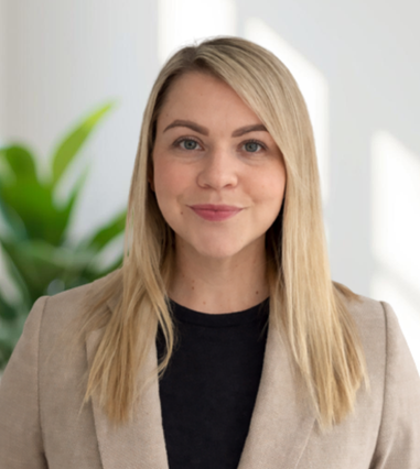 samantha-cornish-headshot-square